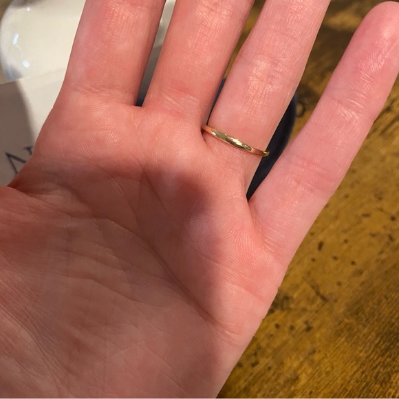 Na Hoku Floating Plumeria ring - Picture 4 of 6